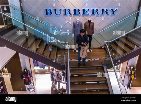 Burberry Outlet Paris, Offres Spéciales .